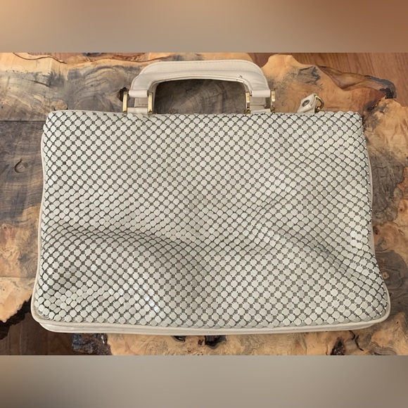 Vintage 50s/60s/70s Whiting & Davis White Hexagonal Mesh Metal Handbag - Picture 3 of 8